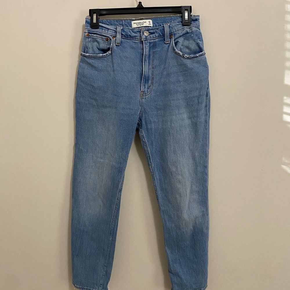 Abercrombie & Fitch Ultra High-rise Light Blue Straight Jeans